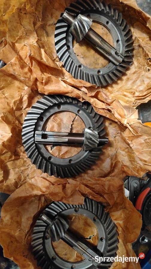 Atak z wałkiem przekładni głównej Dniepr MT Ural Zębatki napędowe Leszno