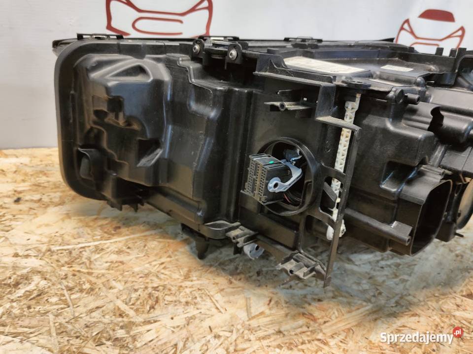 Lampa Prawy Przód Przednia Prawa BMW 5 G30 G31 Części samochodowe Pleszew