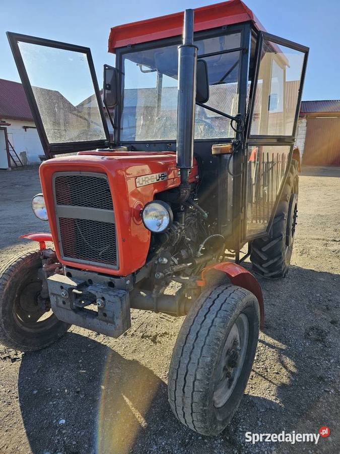 Ursus c330 c330 ciagnik rolniczy kabina Napęd 2x4 Postronna