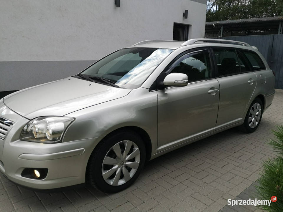 Toyota Avensis 20 D4D 126 Klimatr Isofix Temp lakier metallic dolnośląskie sprzedam