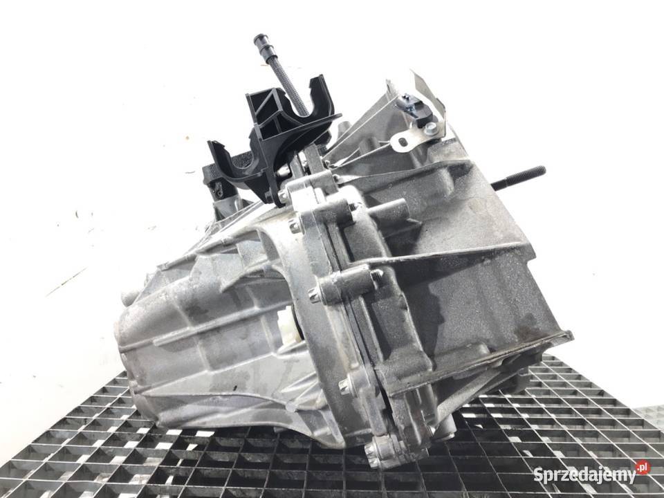 SKRZYNIA BIEGÓW RENAULT CAPTUR II TL4388 13 140 osobowe