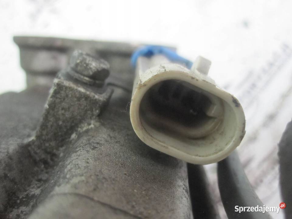 Opel Insignia 18 A18XER sprężarka klimatyzacji