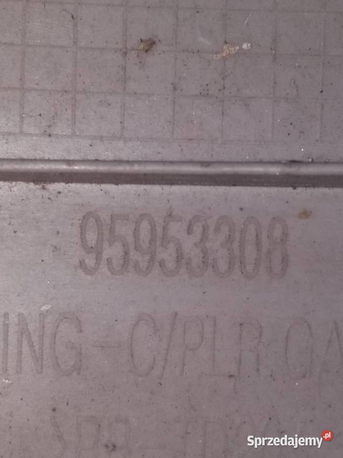 Oslona słupka bagażnika chevrolet spark 95953308 osobowe Ostrów Wielkopolski sprzedam
