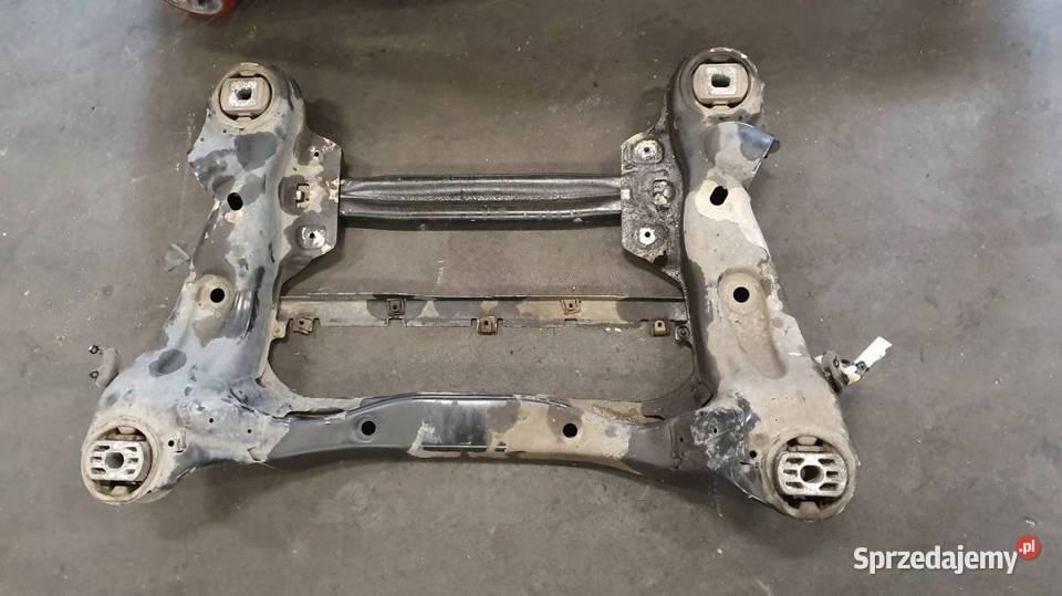 SANKI PRZEDNIE 4E0399313C A8 D3 osobowe