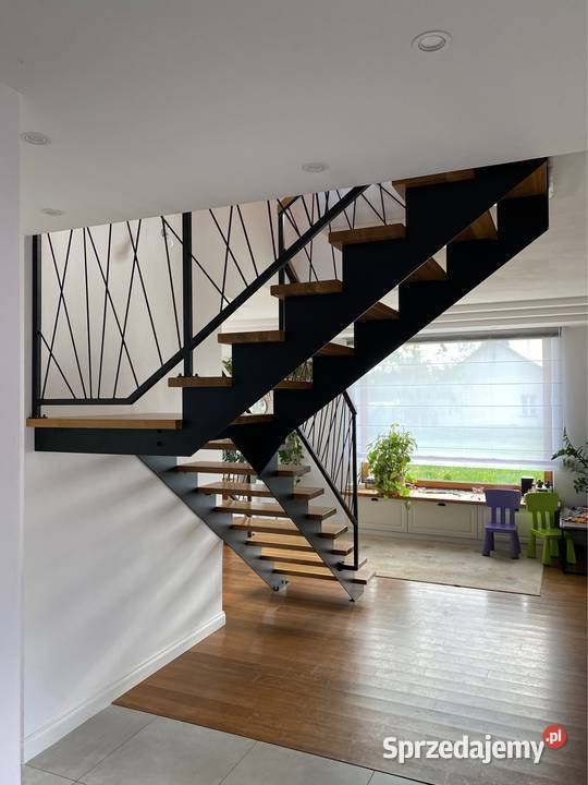 Schody samonośne metalowe Łódź