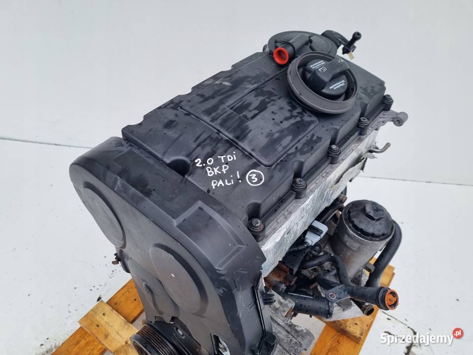 SILNIK VW Passat B6 20 TDI 140 160 pali BKP
