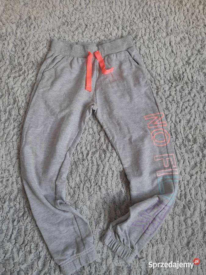 Zestaw ubranek dziewczynki 134140 5 dolnośląskie sprzedam