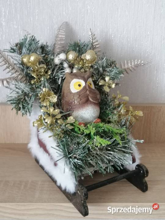 Stroik świąteczny na saniach z sówka oświetlony Katowice