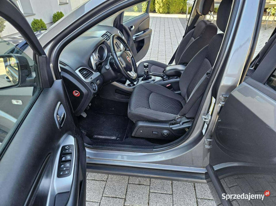 Fiat Freemont 20 140 klima elektryka zadbany możliwa zamiana