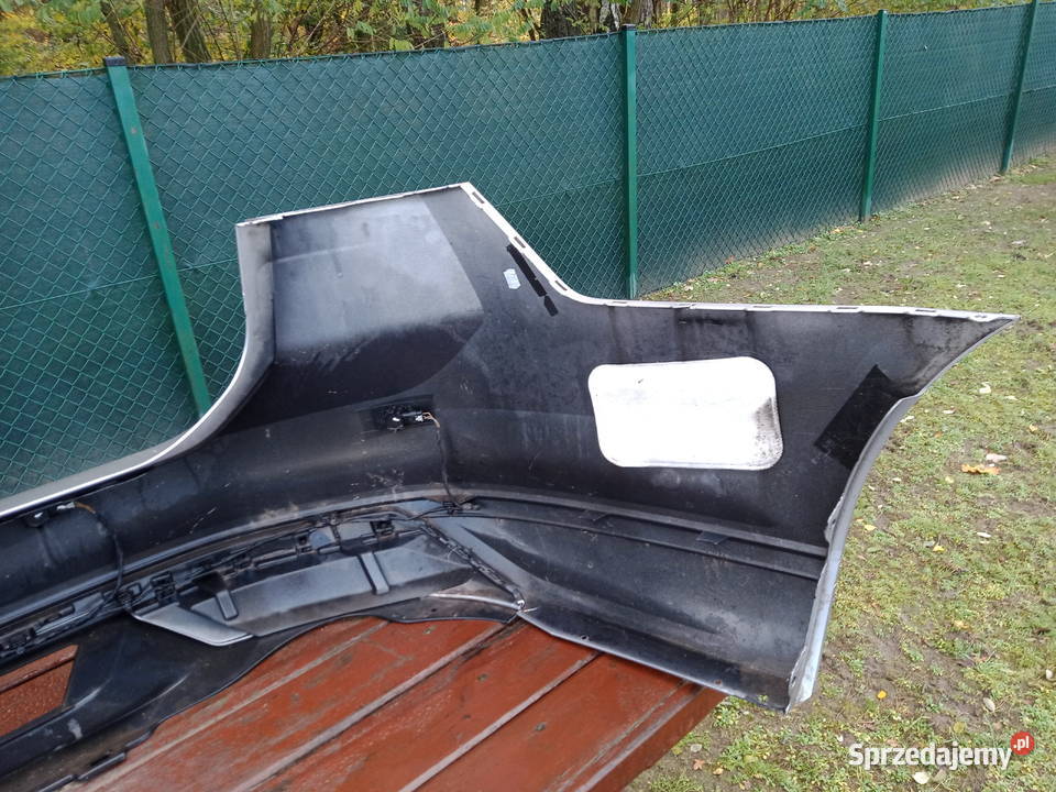 VW PASSAT B8 KOMBI ZDERZAK TYŁ TYLNY 4 PDC LB7S osobowe Rakoniewice