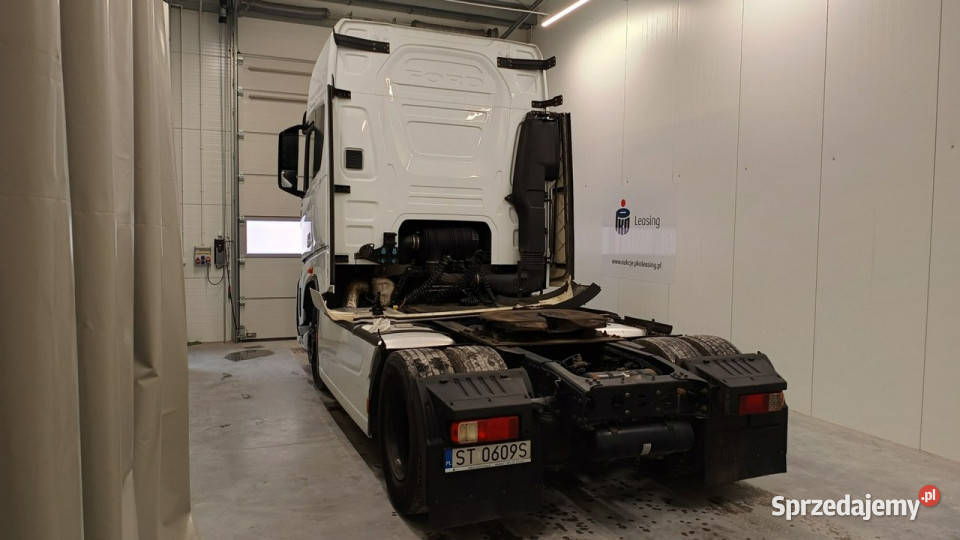 Ford F 500 127 TDCi E6d 180t elektryczne szyby