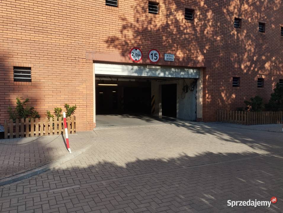 Miejsce w garażu podziemnym Warszawa Praga Płd 11.4m2 Sprzedaż