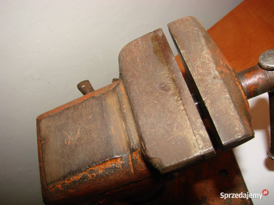 małe imadło stołowe PRL Pruszcz Gdański