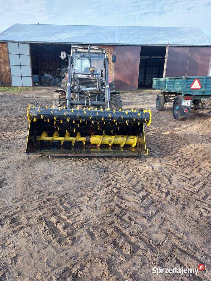 Łyżka do zadawania paszy paszowozu Maszyny rolnicze Ostrołęka