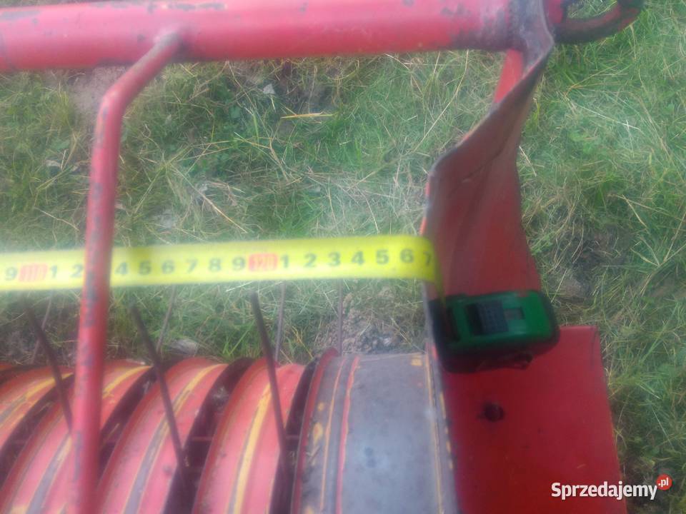 Prasa KOLA Riwal Brilant do małego traktora Kostkujące