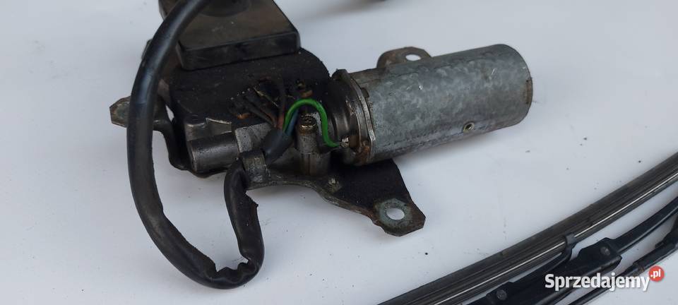 Silniczek wycieraczki tył mercedes w124 kombi osobowe Zbąszyń