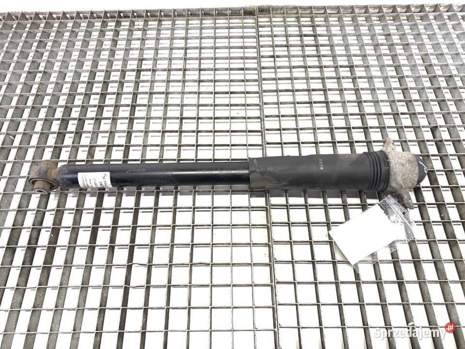 AMORTYZATOR PRAWY TYŁ VW PASSAT B8 Kombi 20