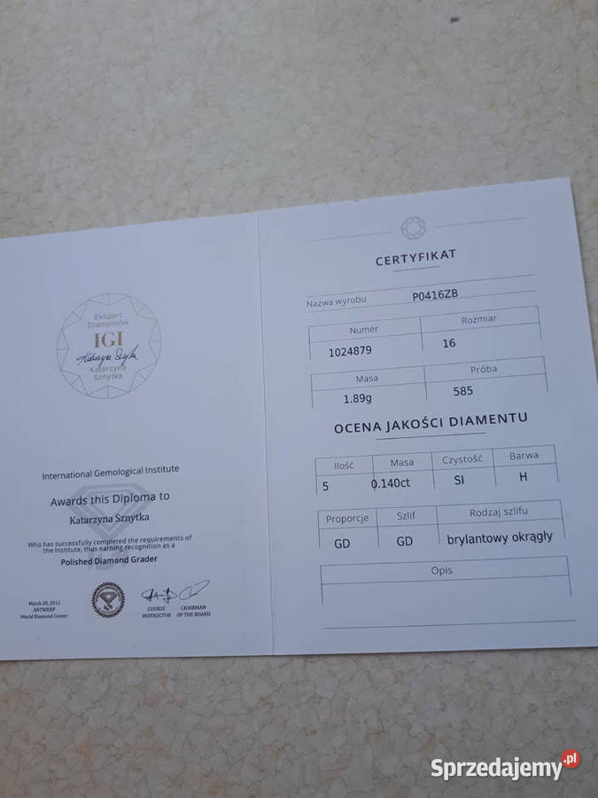 Złoty pierścionek z 5 brylancikami Zgierz