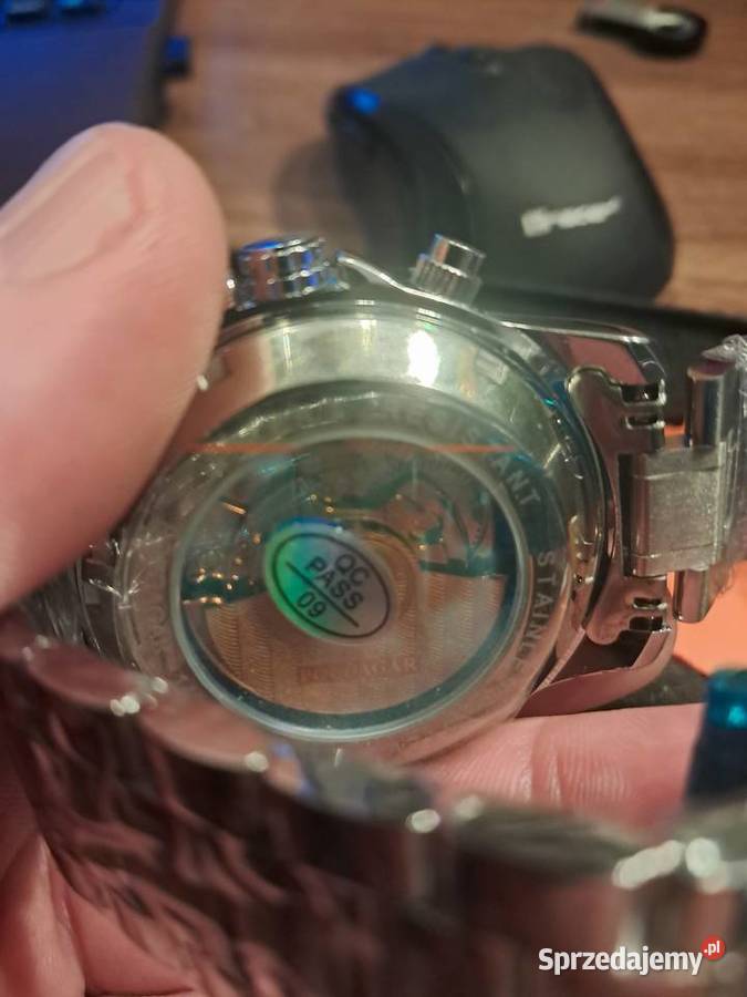 nowy fajny zegarek poedagar 1423 napędzany Sandomierz sprzedam