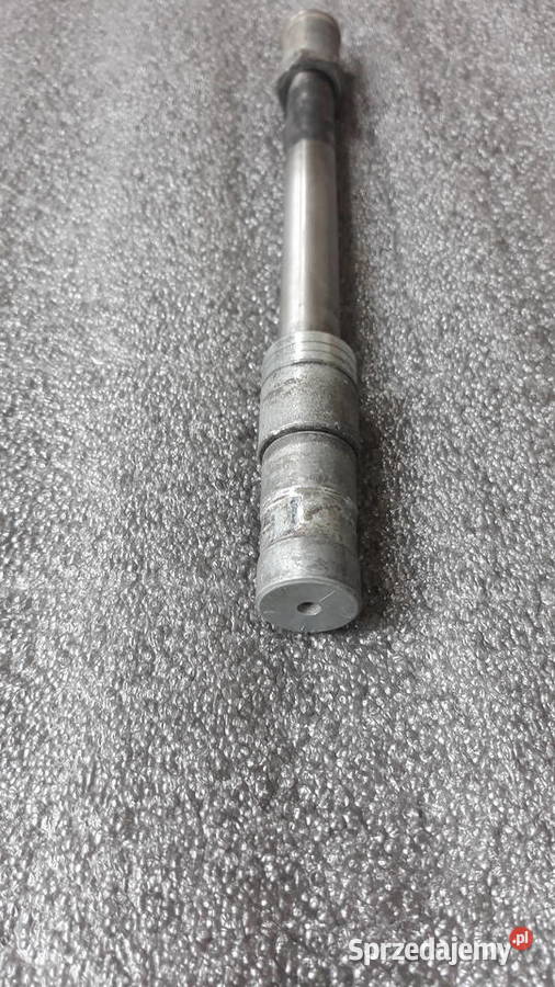 Honda CB 900 Boldor przednia oś koła Bukownica