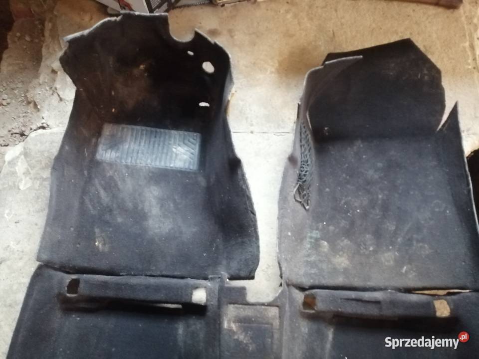 Wykładziny podłogi Mercedes w202 lift czarny Kosarzew-Stróża