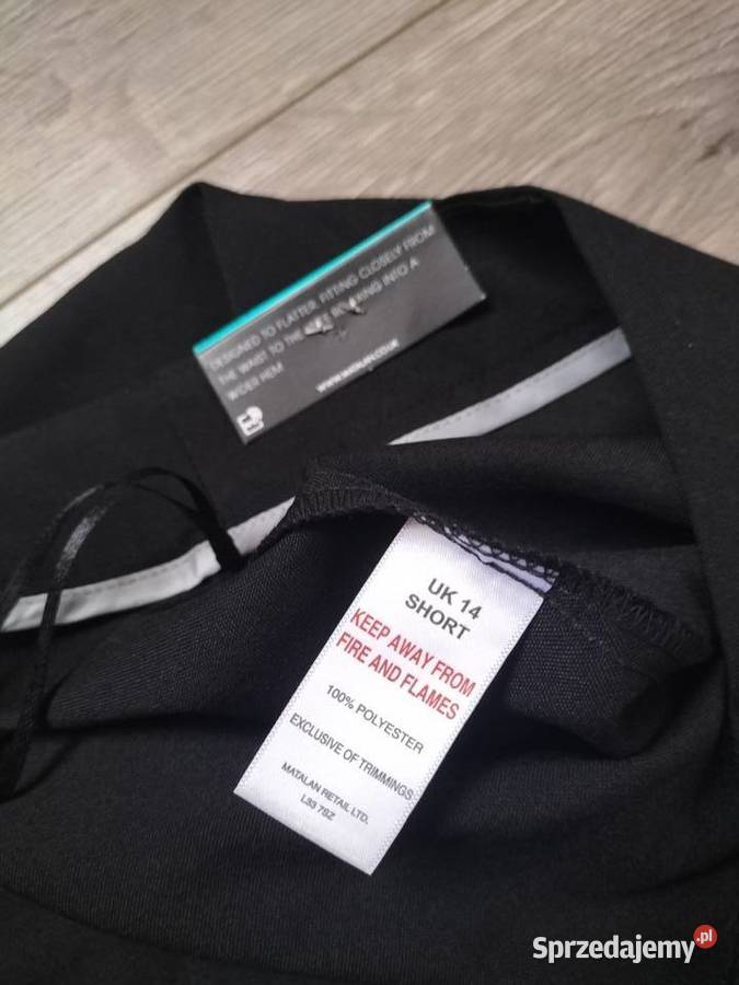 Essentials Spodnie damskie eleganckie w kant Nowe