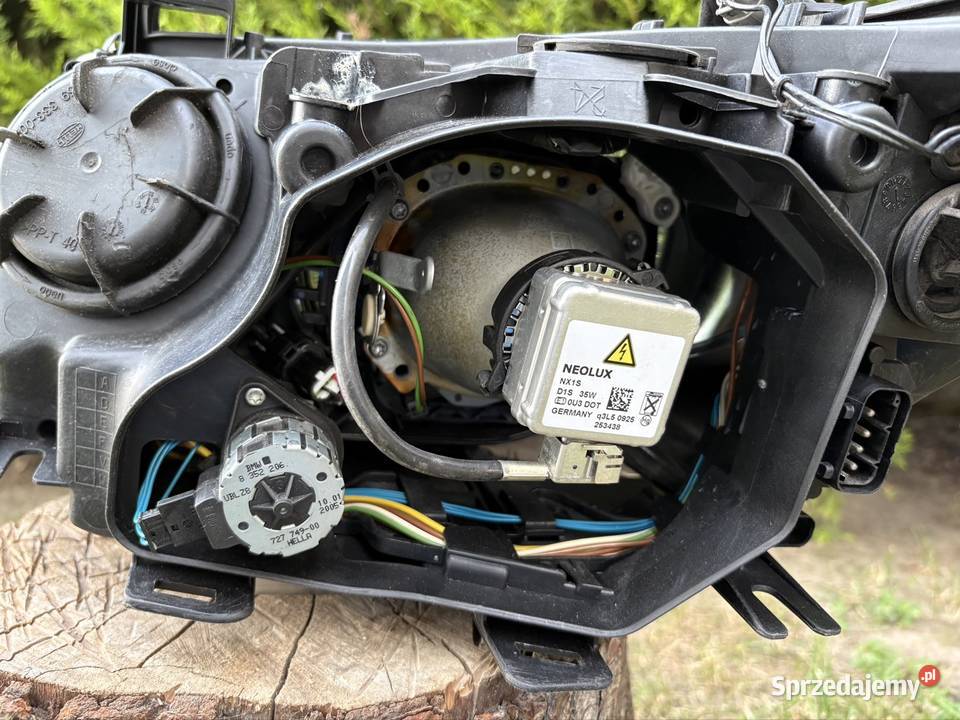 BMW E60 BiXenon Nieskrętny Komplet Lamp Przód Lampy przednie Wieluń