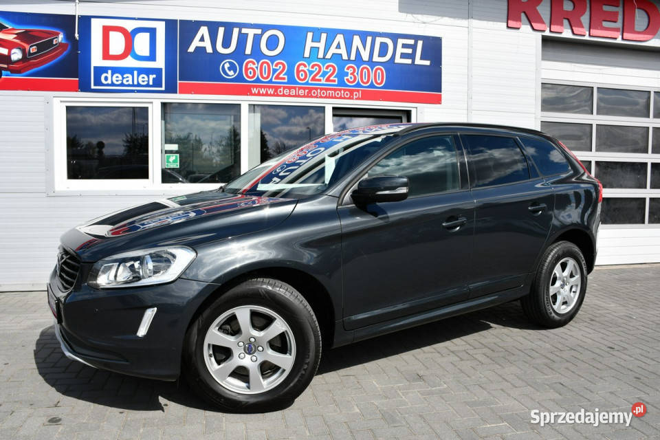 Volvo XC 60 20 D3 Automat Serwisowany LED Kamera aluminiowe felgi sprzedam
