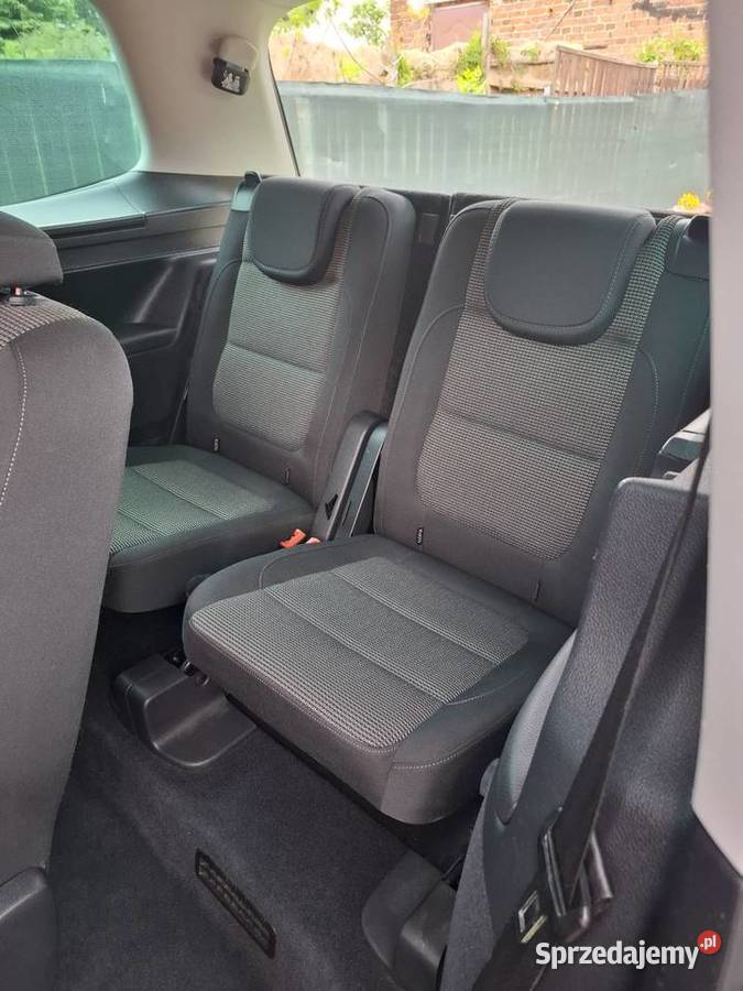Volkswagen Sharan7 osobowyHak światła przeciwmgielne Kutno