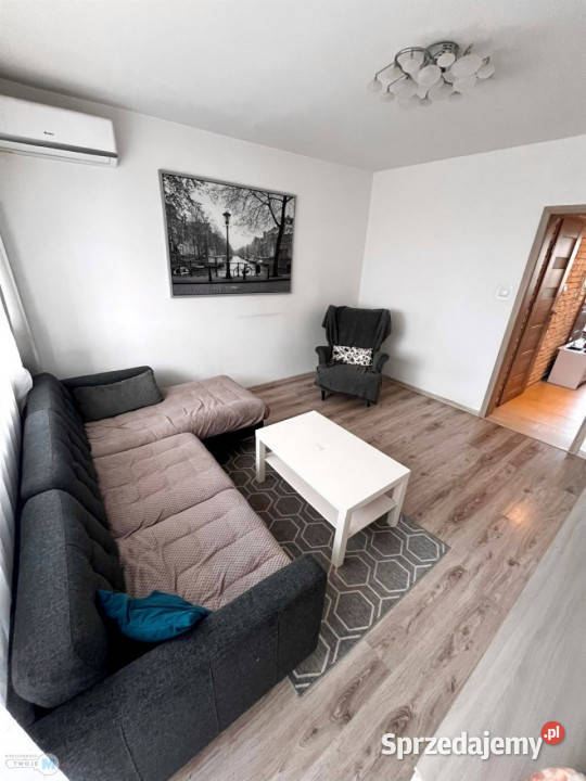 Sprzedaż mieszkania 5388m2 3 pokoje Kielce Nieruchomości