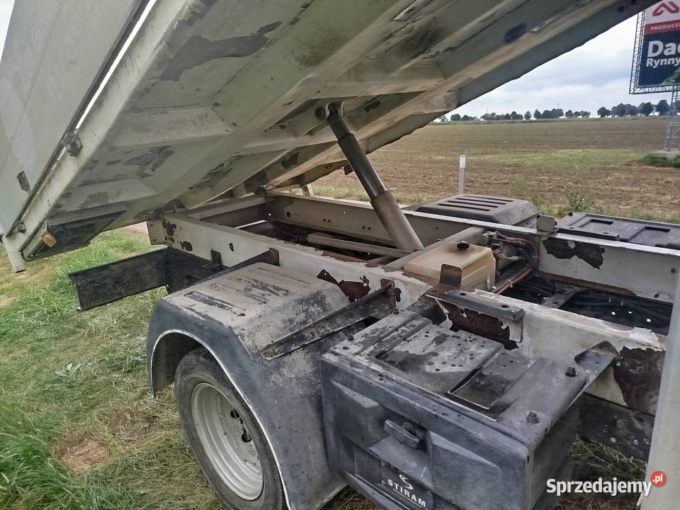 Renault Maxity Cabstar wywrotka brygadówka Ostrowiec Świętokrzyski