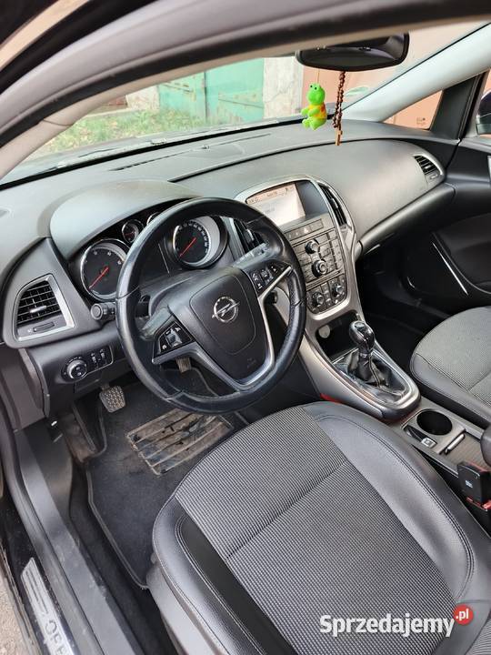 Na sprzedaż Opel Astra J Wałbrzych sprzedam