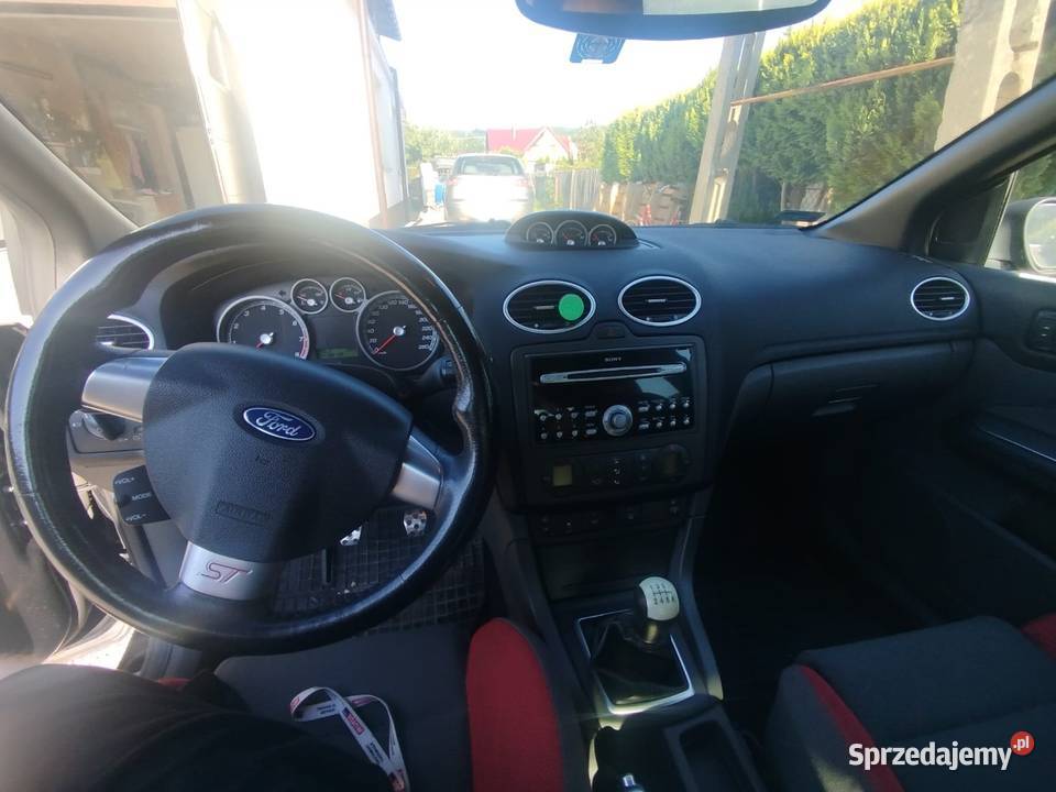 Ford Focus ST MK2 25 5R LPG Wiśniowa