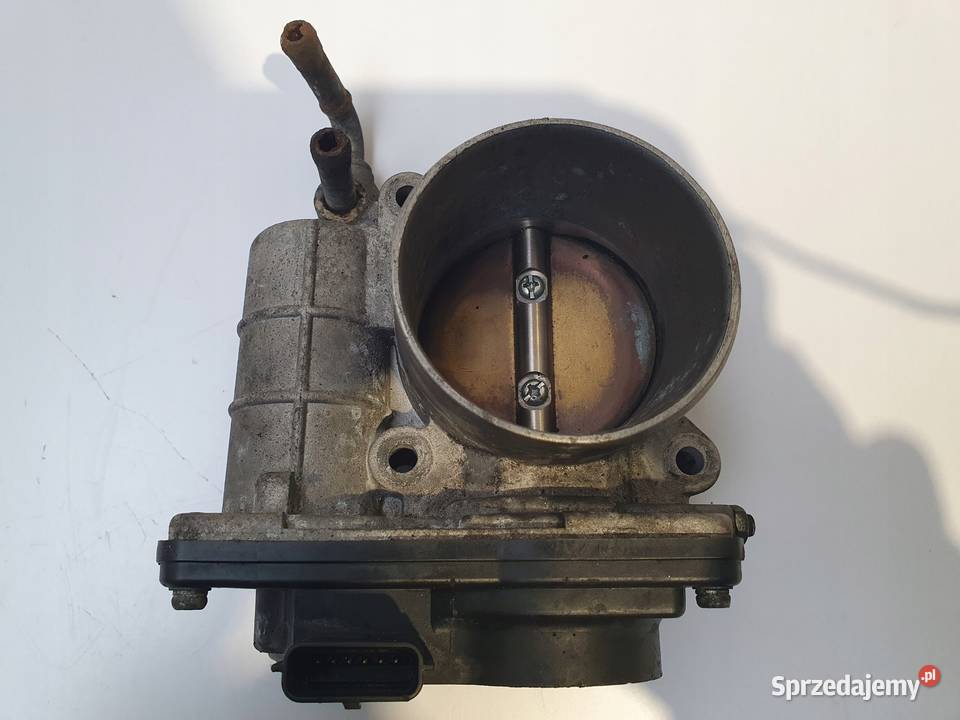 PRZEPUSTNICA Nissan Qashqai 20 16V RME60 Części samochodowe Chełm