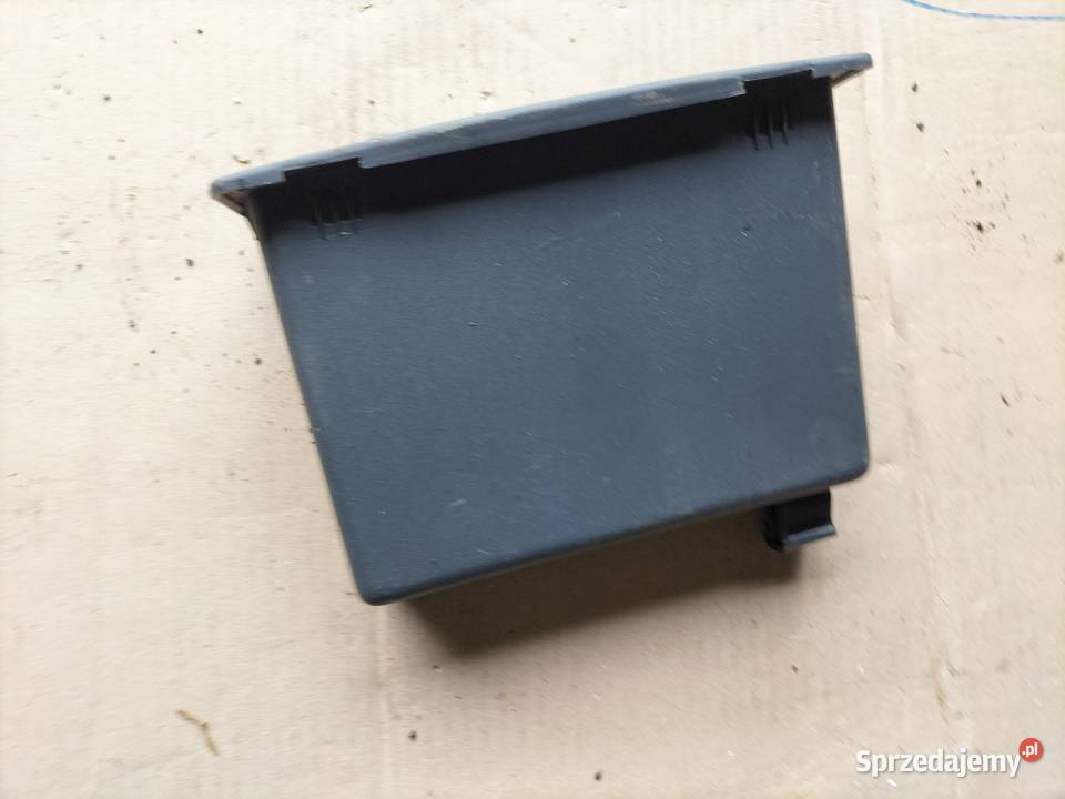 FIAT PUNTO 1 MK1 240757 SCHOWEK KONSOLI RADIA Kamień-Kolonia sprzedam