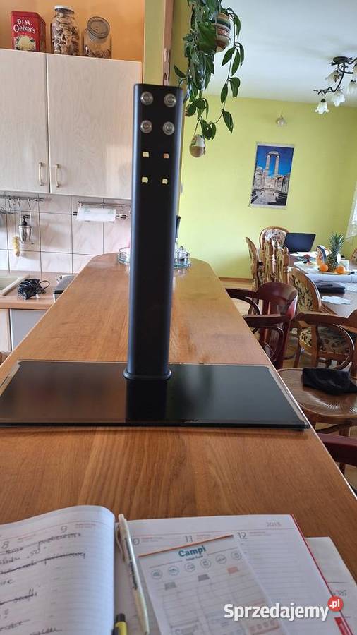 Podstawa do telewizora