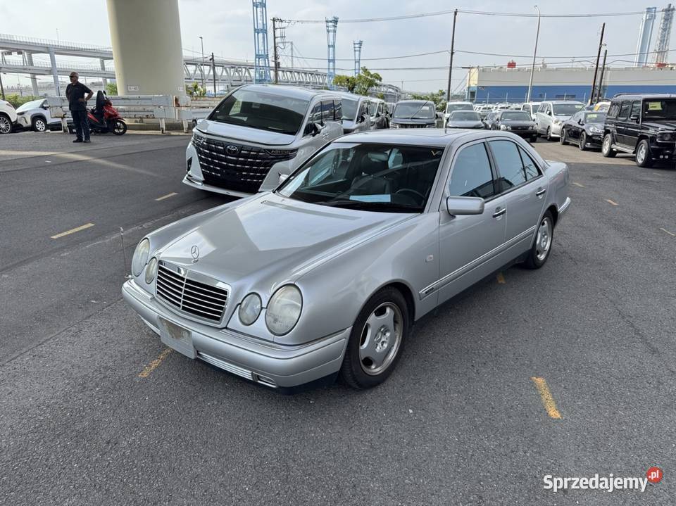 Mercedes W210 320 nieuszkodzony Głusk