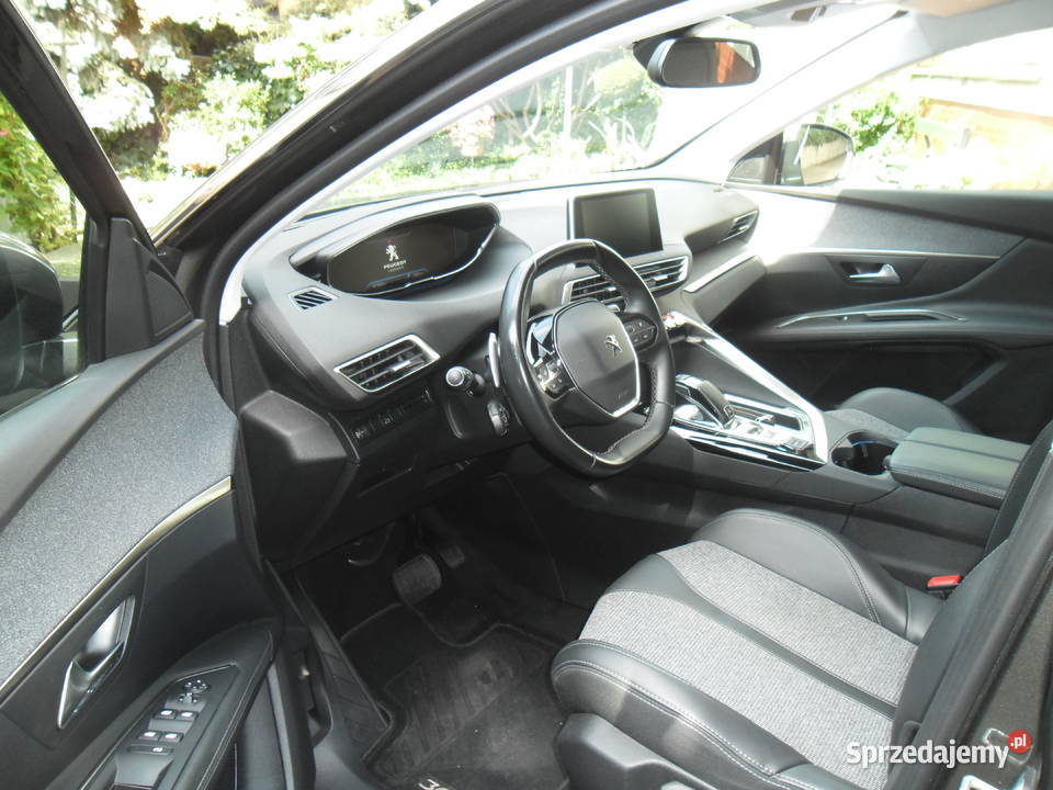 peugeot 3008 15 blue hdi bezwypadkowy nieuszkodzony sprzedam
