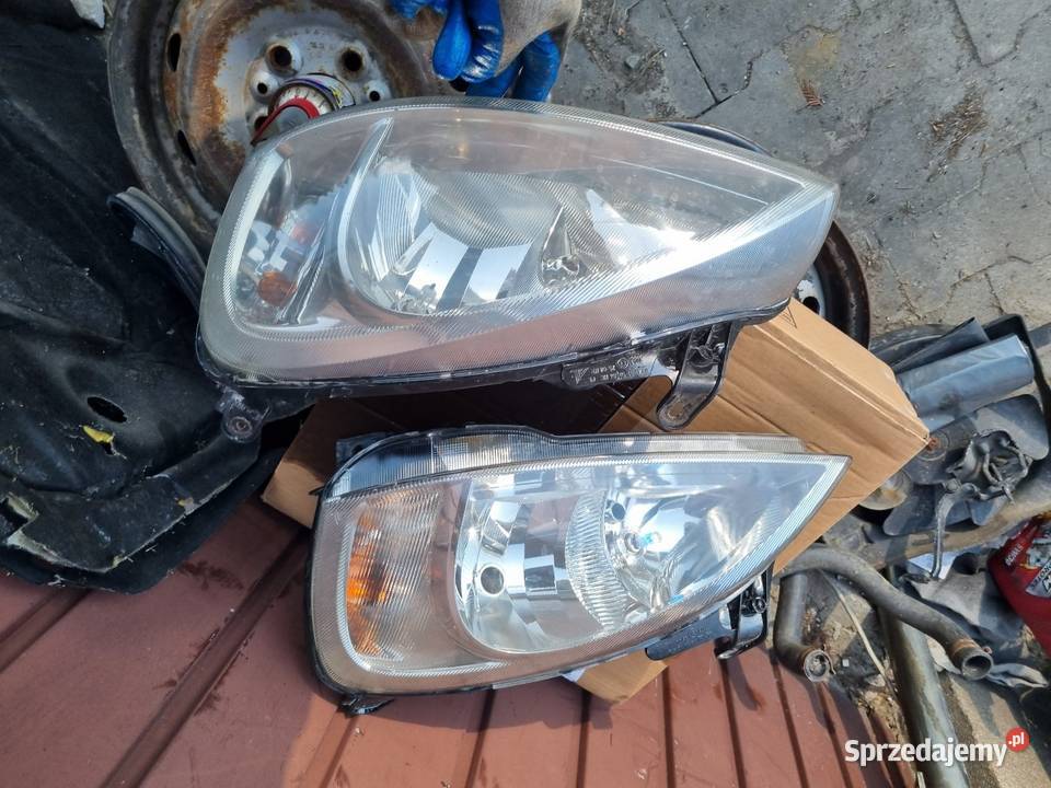 Opel Corsa C Combo C 3 Lampa Lewa Przednia Lewy Rok produkcji 2002