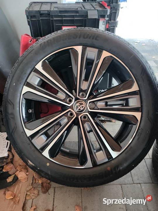 Sprzedam koła letnie do Toyoty RAV4 Highlander Kraków