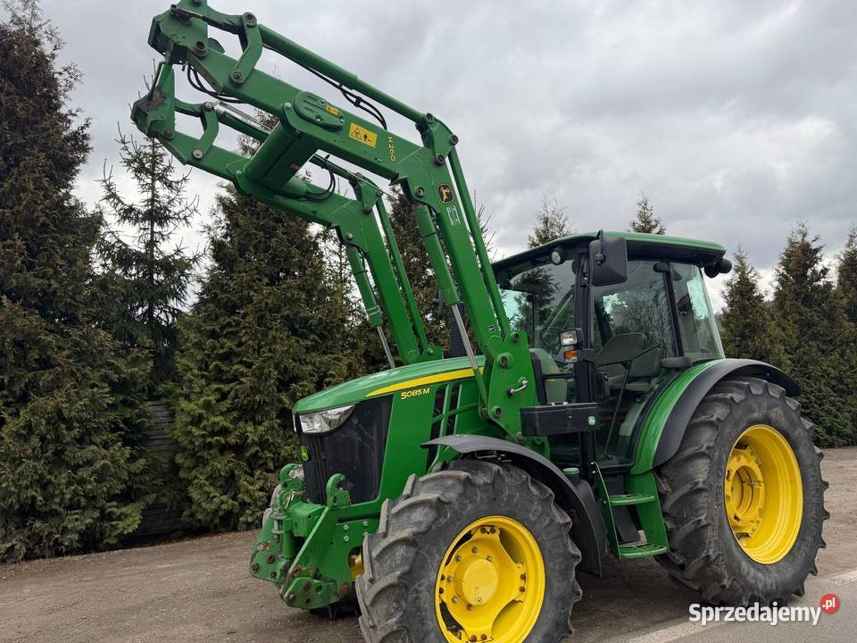 Ciągnik rolniczy John Deere 5085M 2015 Nowa Ruda