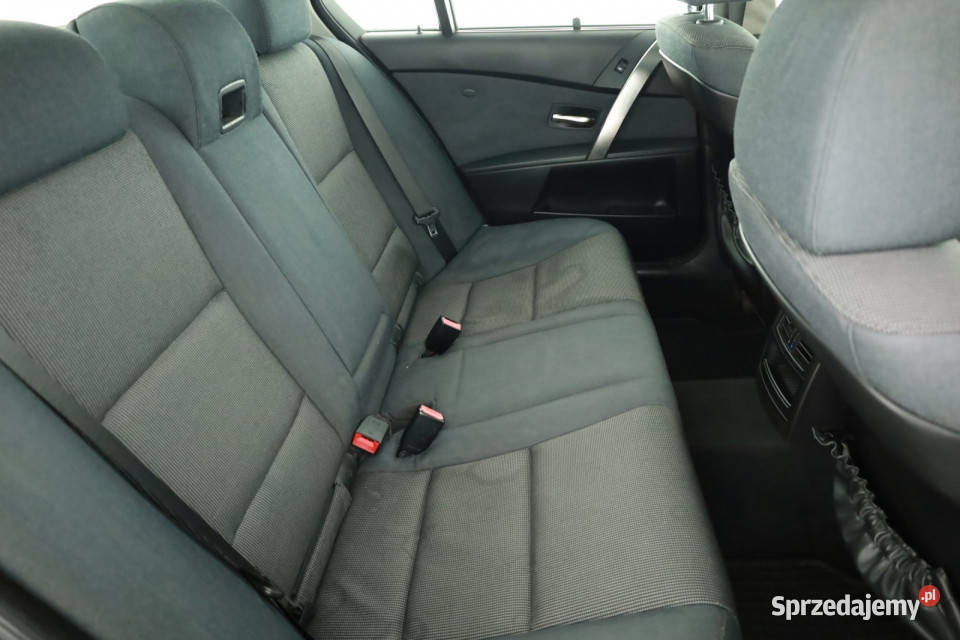 BMW 5 525d 130KM Piaseczno