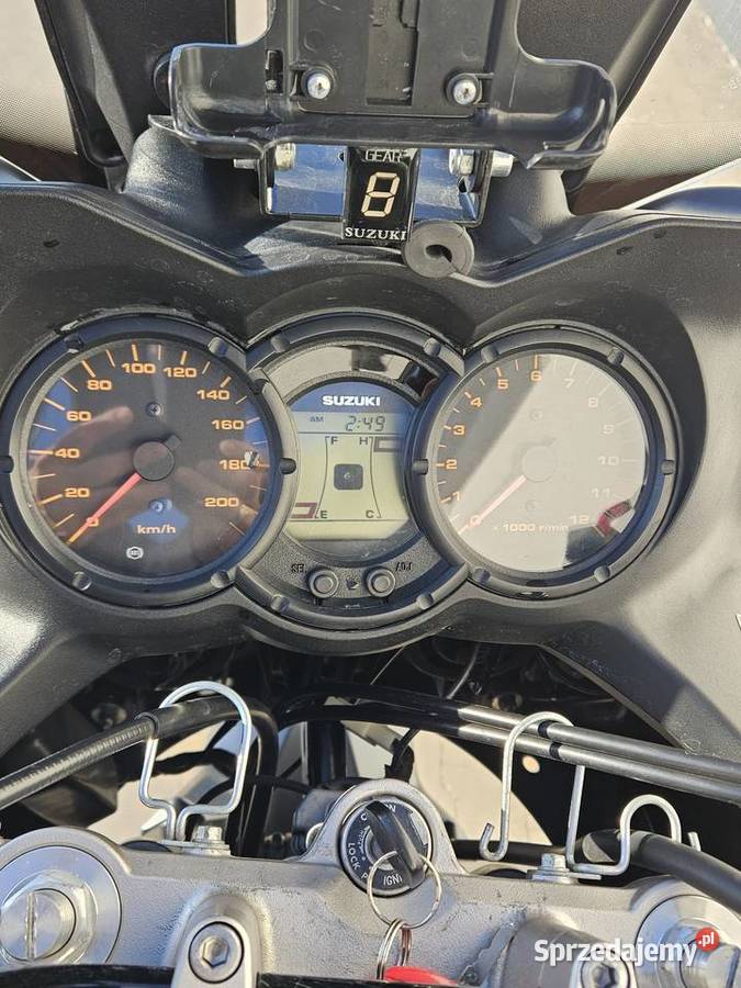Suzuki VStrom Konin