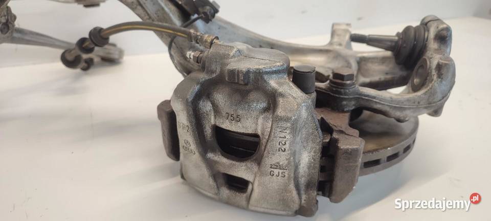 AUDI A4 B8 A5 8T ZWROTNICA LEWY PRZÓD 8K0407257S Zwrotnice