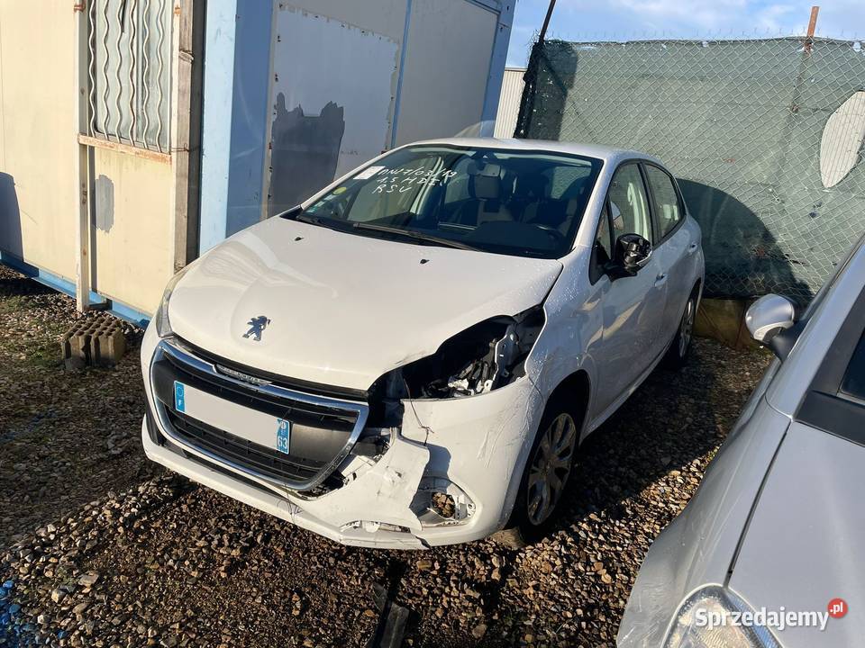 PEUGEOT 208 15 BlueHDi 102 Active FE734 Hatchback