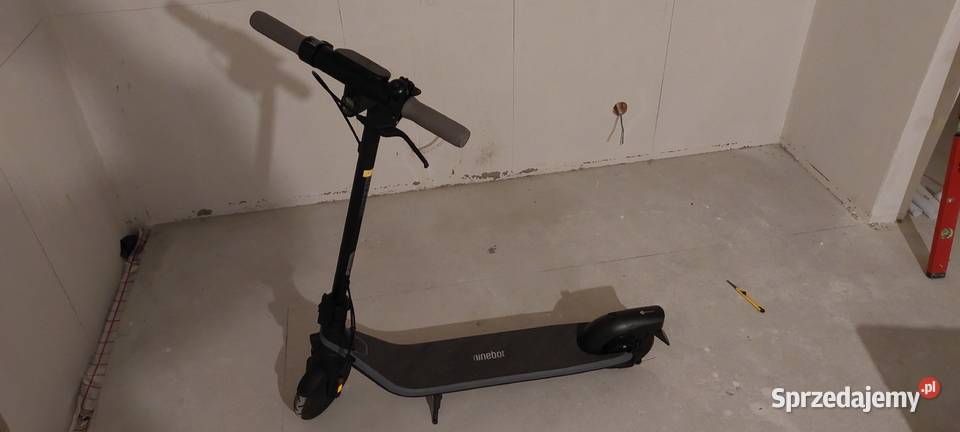Hulajnoga elektryczna Segway Ninebot E2 prawie Łęczna