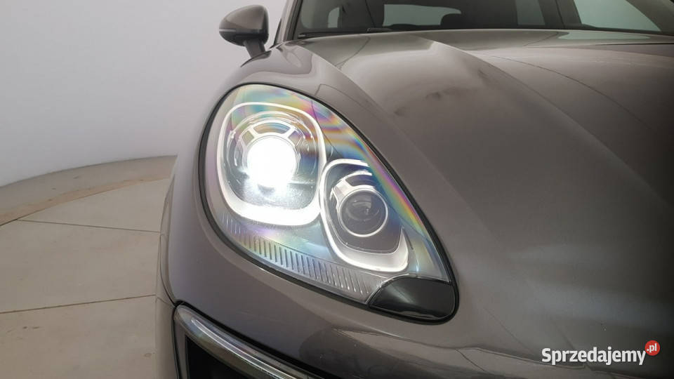 Porsche Macan Z Polskiego Salonu Faktura VAT I Warszawa