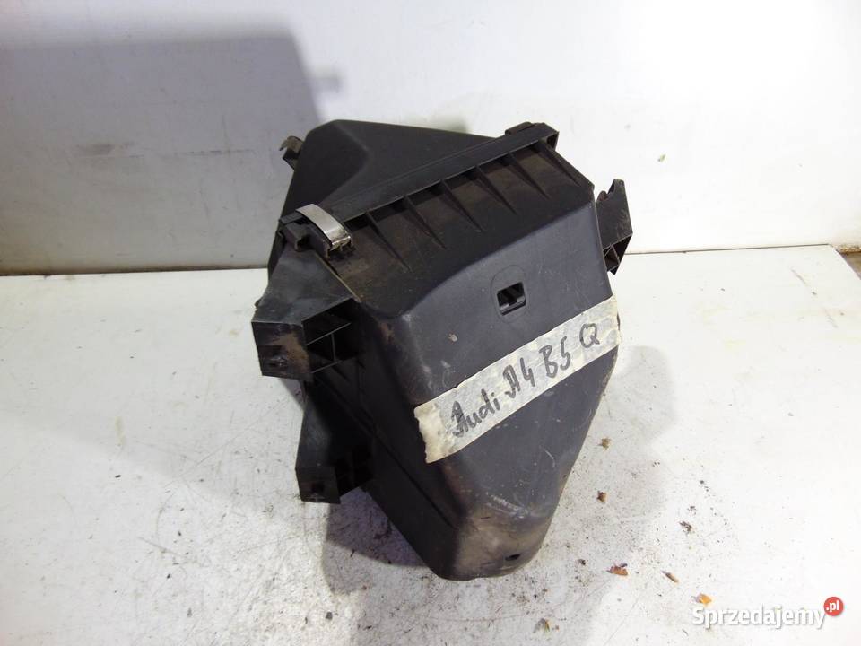 OBUDOWA FILTRA POWIETRZA AUDI A6 C5 4B0133837 wielkopolskie sprzedam