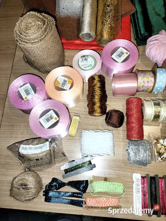 Sprzedam wstążki materiały Nekla