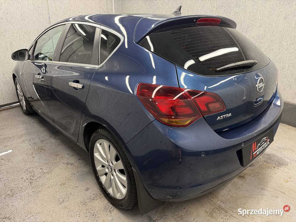 Opel Astra 2010 17 Diesel Xenon Salon Czujniki wielkopolskie